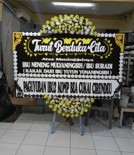 Papan Bunga Duka Tenajar Lor Kertasemaya